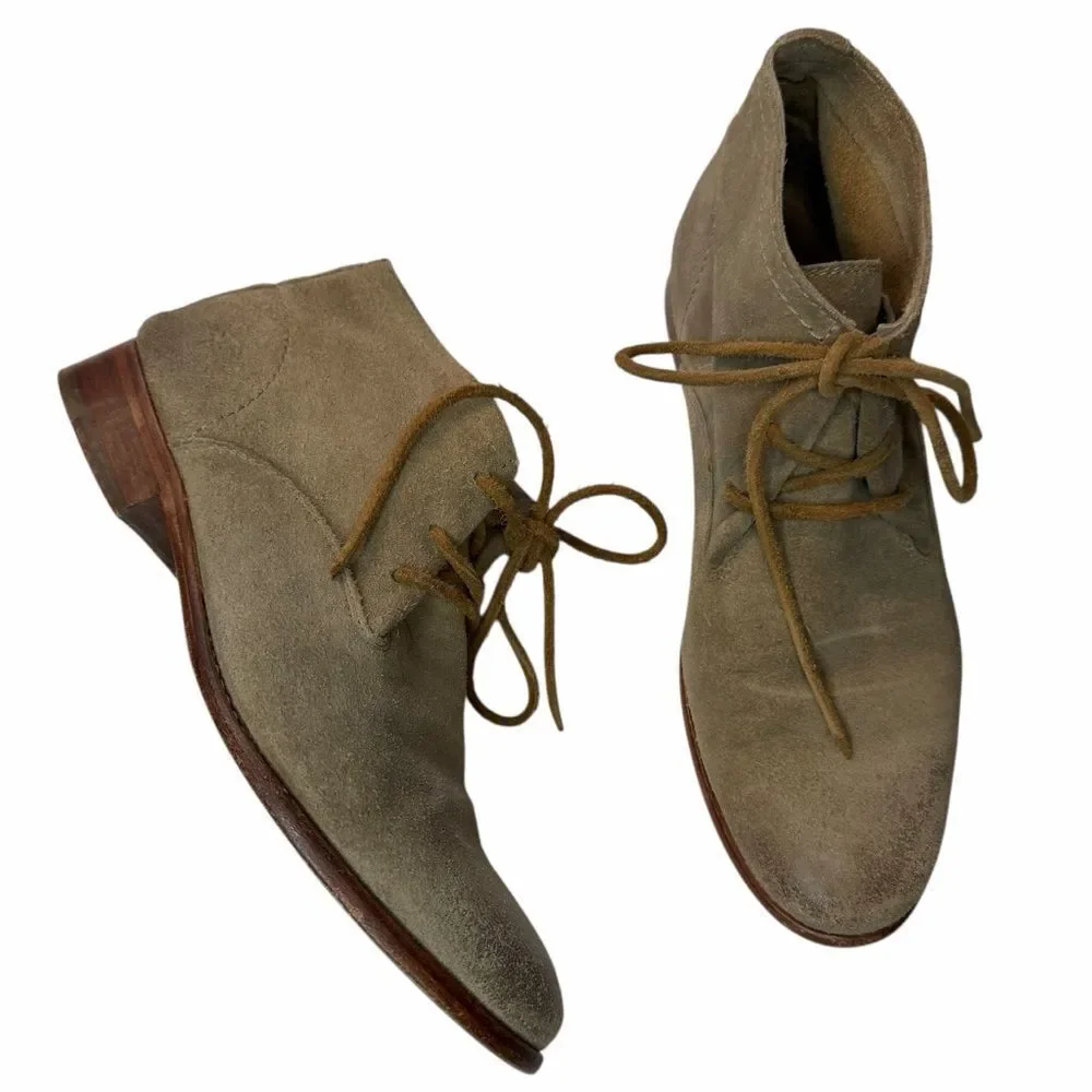 Frye Suede Carly Chukka Boots Taupe Lace Up Leather flat bootie size 7